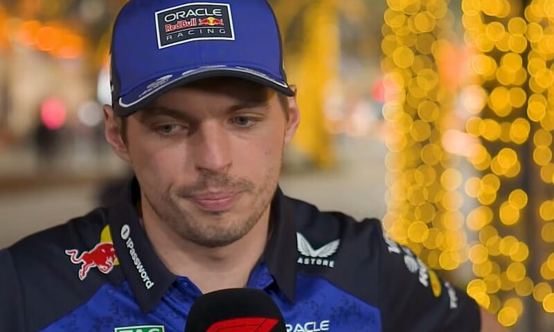 Max Verstappen câștigă sprintul din Singapore. Ploaia și accidentele au schimbat cursa