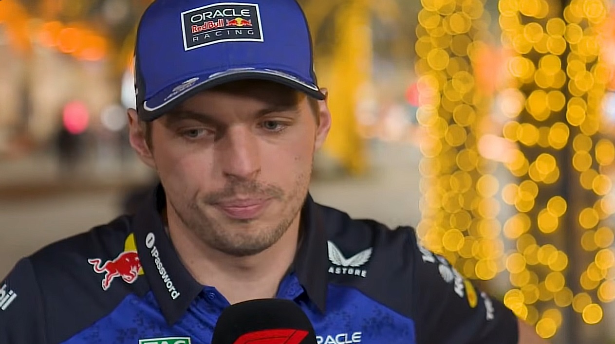 Max Verstappen câștigă sprintul din Singapore. Ploaia și accidentele au schimbat cursa