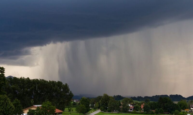 Prognoza meteo, 14 octombrie. Val de aer rece peste România. Unde scad temperaturile sub pragul înghețului și unde va ploua