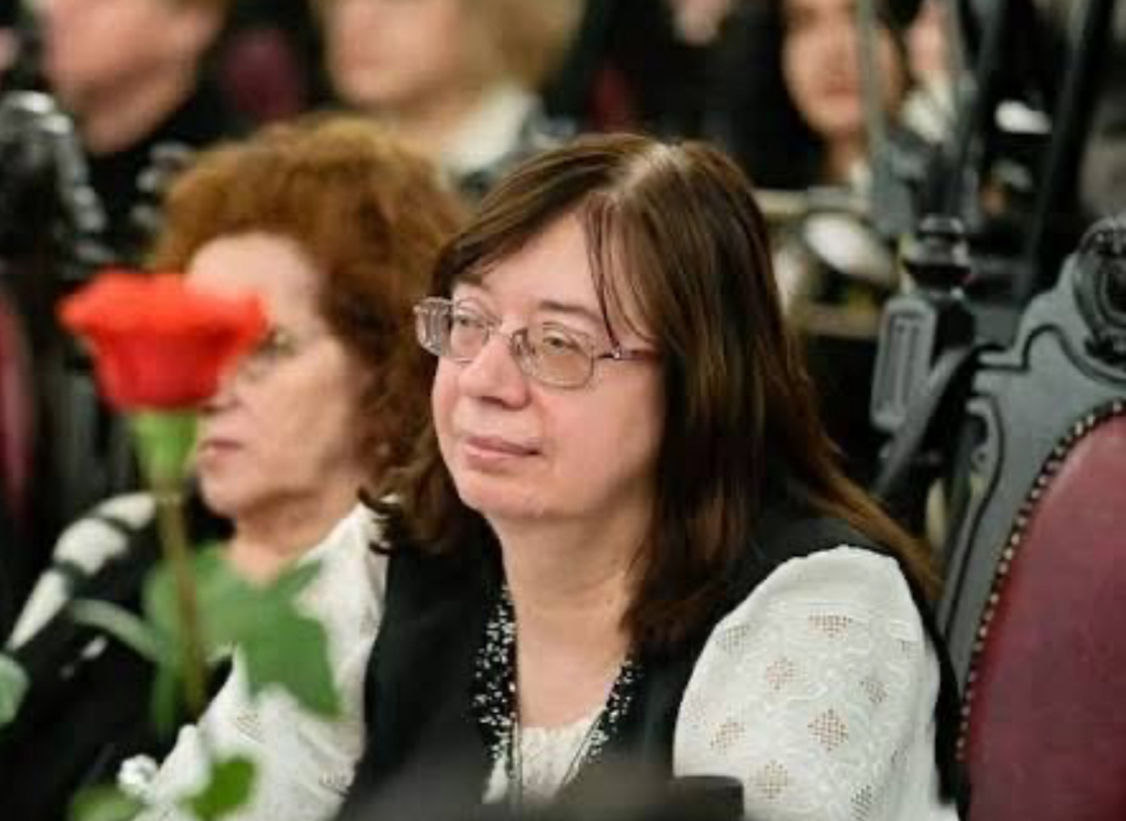 Pierdere pentru lumea literară. Scriitoarea Mihaela Grădinariu și tatăl ei au murit la câteva ore distanță