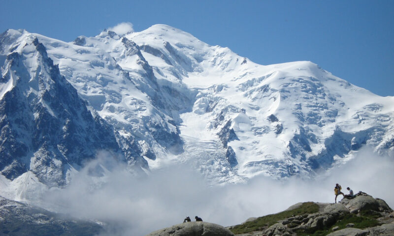 Mont Blanc a pierdut peste un metru din înălțime într-un singur an. Ce au descoperit specialiștii despre „acoperişul Europei”