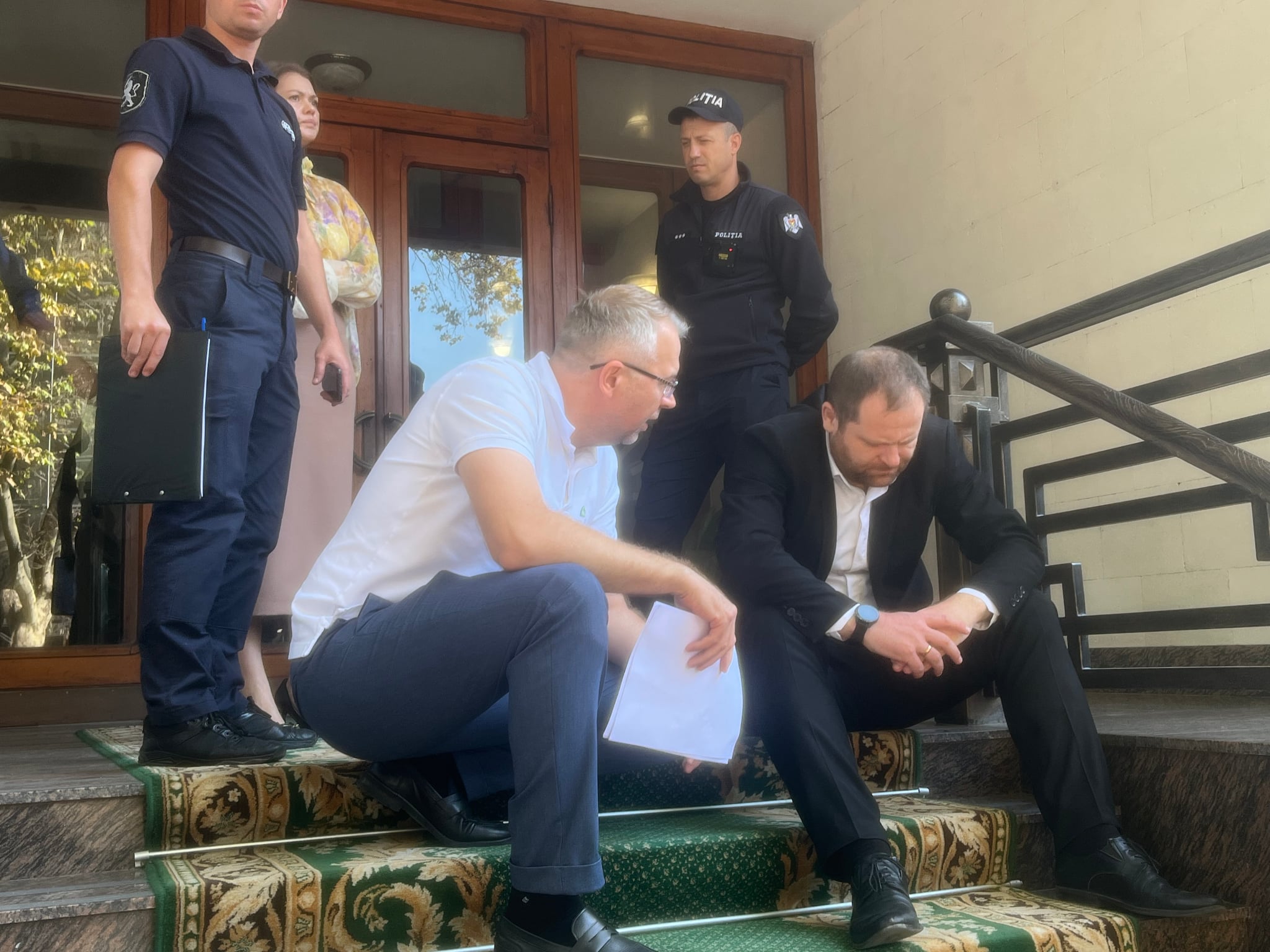 Insolvenţa în Republica Moldova. Activitatea unui administrator, suspectat de prejudicierea statului cu 18 milione de lei, suspendată