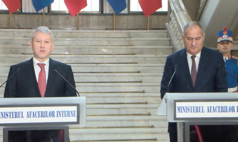 Predoiu, laude pentru Marian Neacșu la predarea mandatului de la MAI