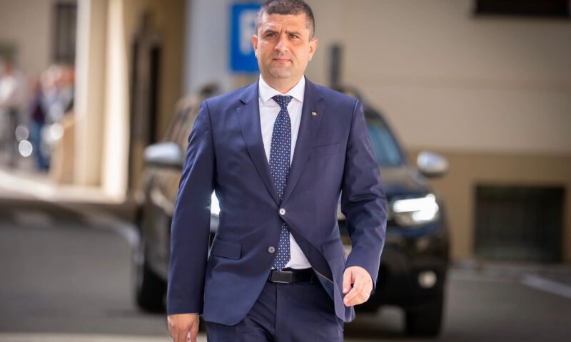 Radu Miruță răspunde acuzațiilor privind cerealele ucrainene. Ce se întâmplă în Portul Constanța