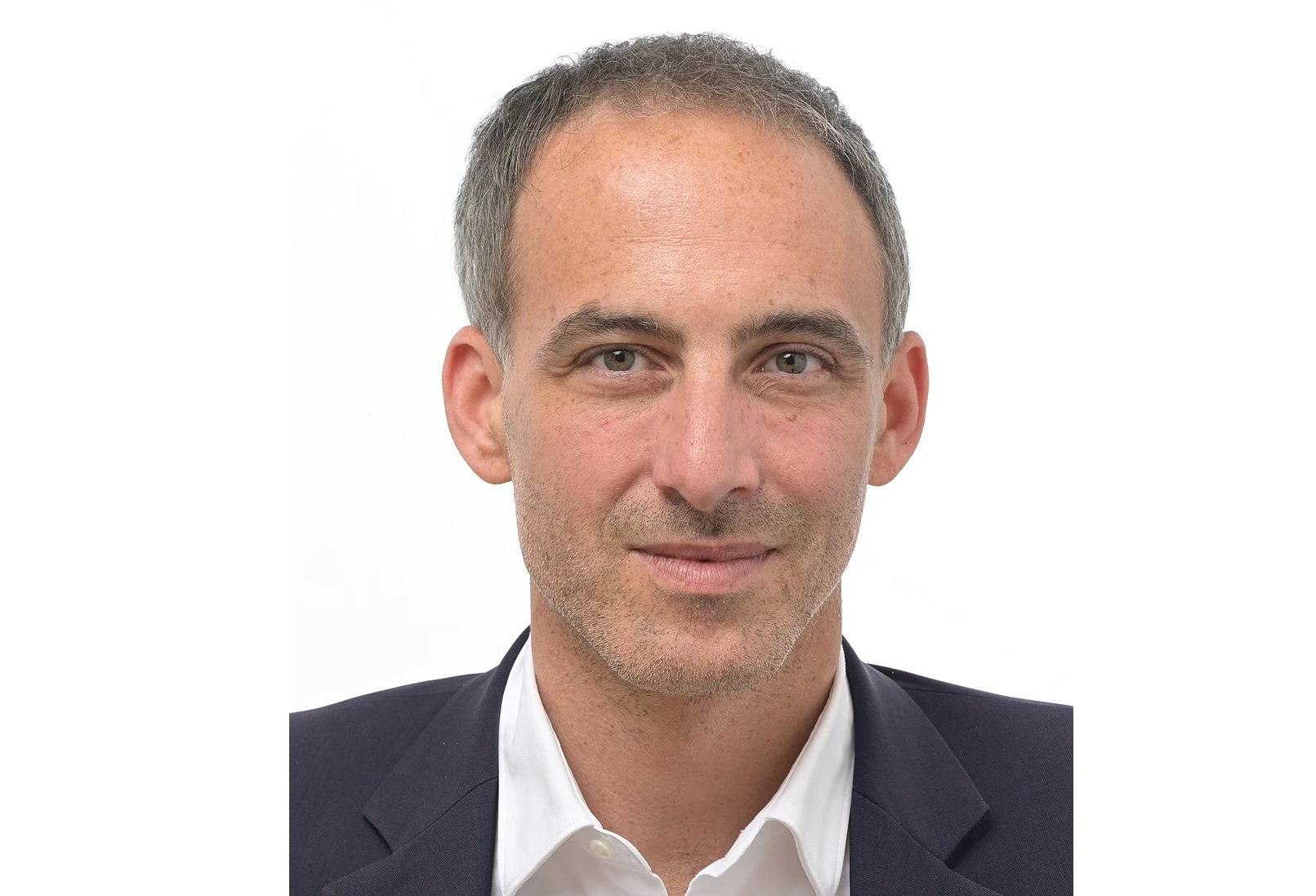 Raphaël Glucksmann, candidatul stângii necomuniste din Franța pentru prezidențialele din 2027