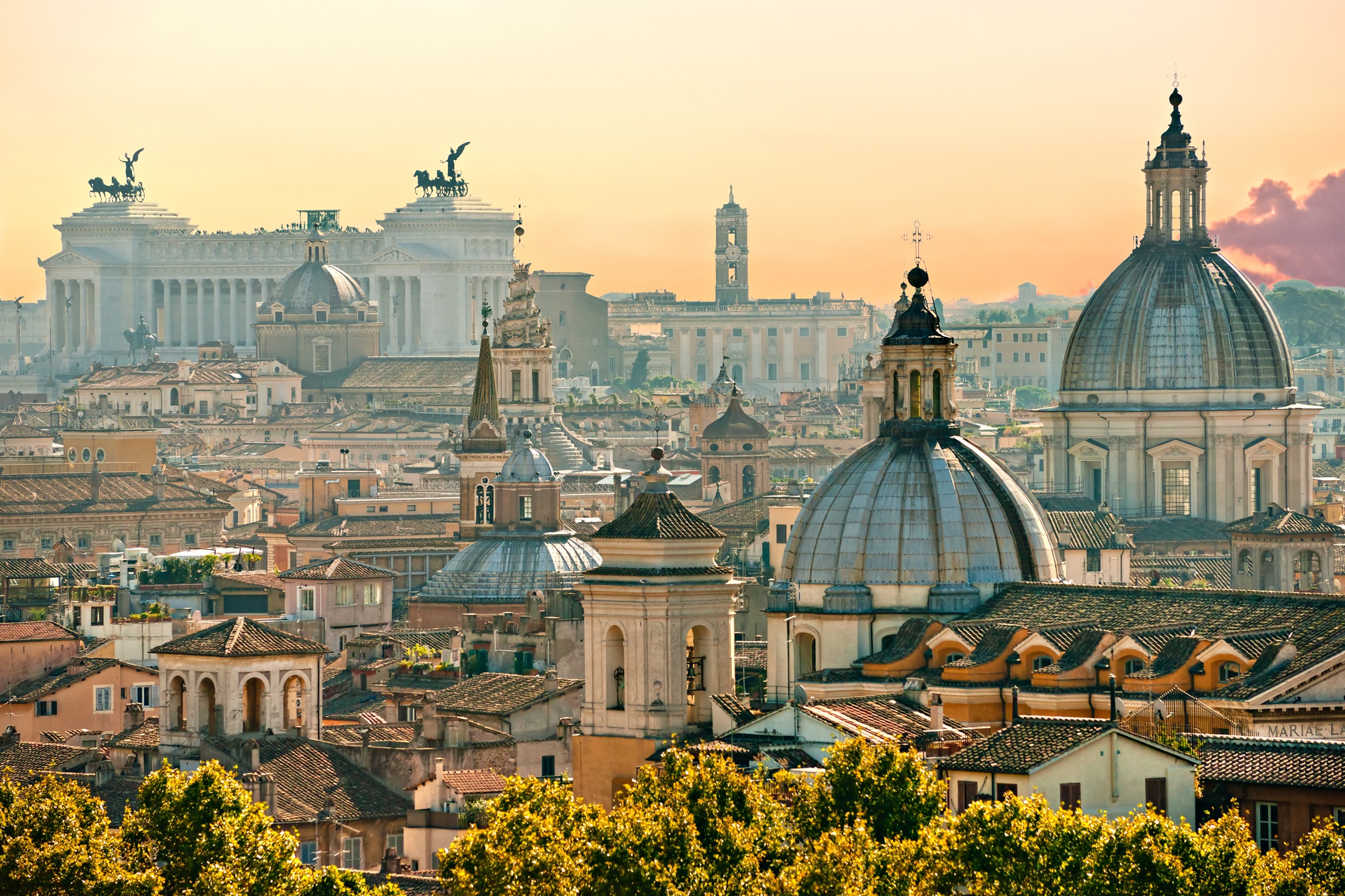 Roma exclude o taxă ca la Veneția pentru turiști. Ce măsuri propune primarul