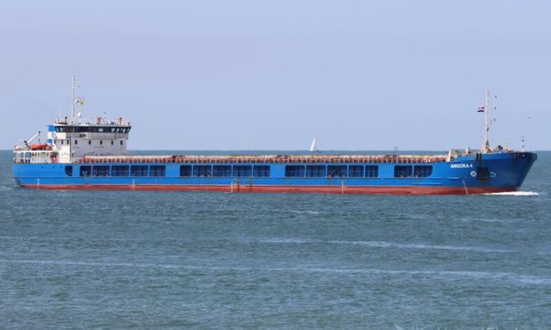 Navă turcească cu cereale, lovită de o dronă în Marea Neagră