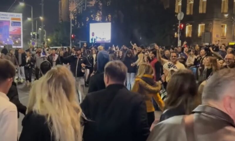 Cine ar putea conduce Serbia după victoria studenților