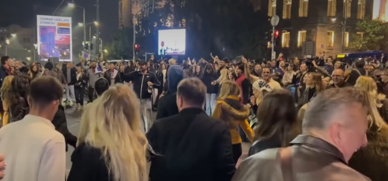 Cine ar putea conduce Serbia după victoria studenților