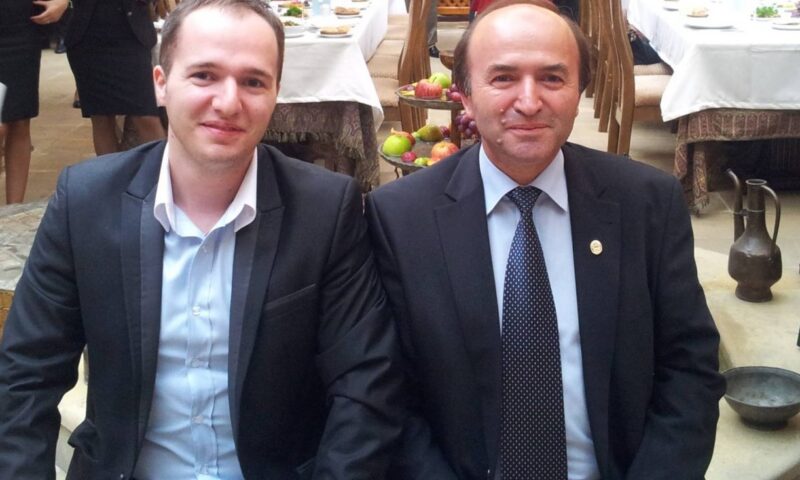 Fiul lui Tudorel Toader, Alexandru Toader, află astăzi dacă va fi arestat preventiv. Acuzații grave în dosar, așteptăm probele