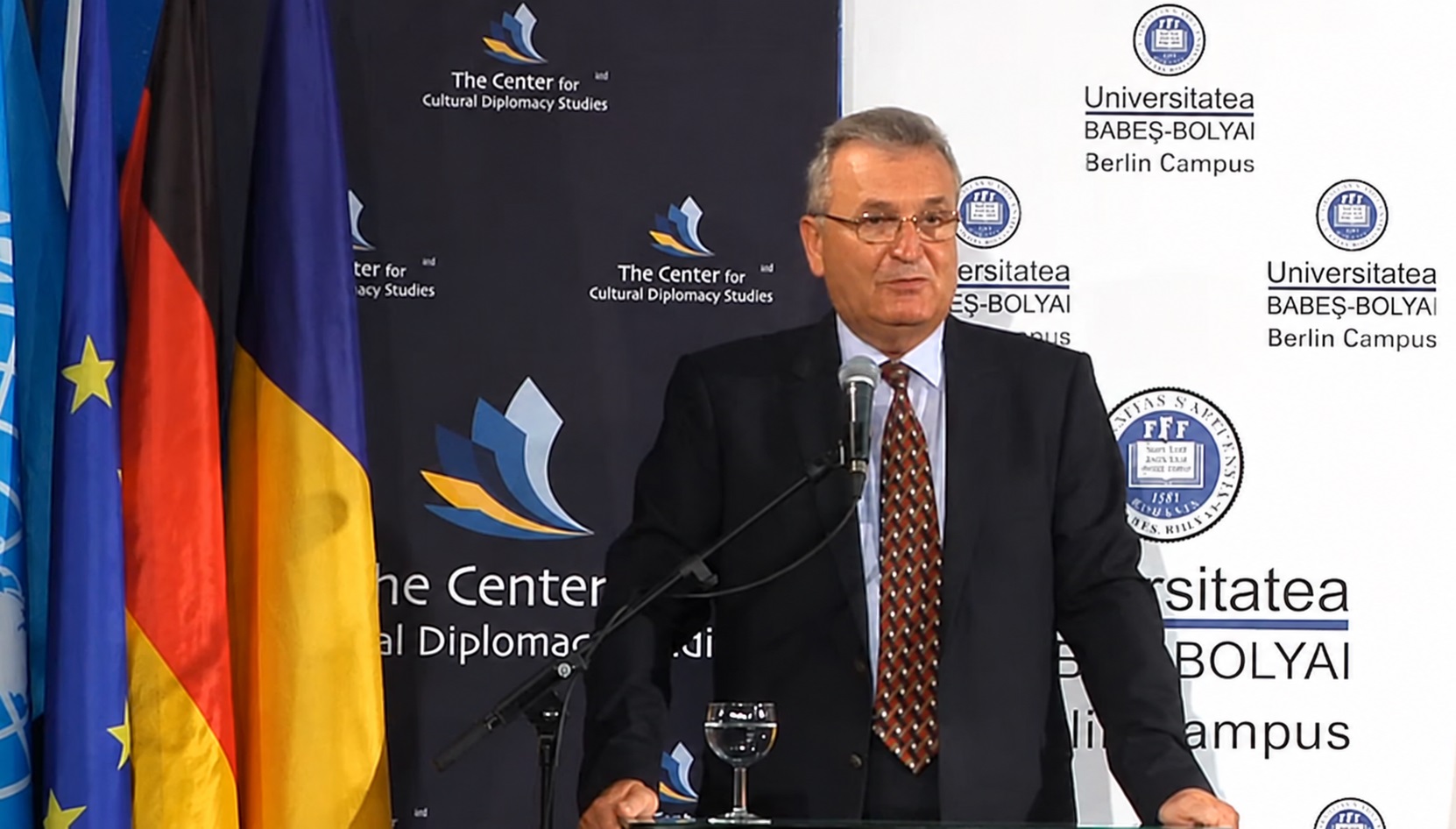România a intrat în UE, dar nu și-a valorificat pe deplin șansele. Ce i-a împins pe români să plece