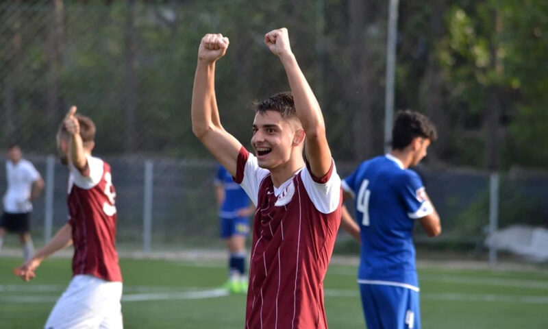 Andrei Petrache, fost jucător și căpitan al echipei Rapid Frumoșii Nebuni ai Giuleștiului, a murit la 26 de ani.
