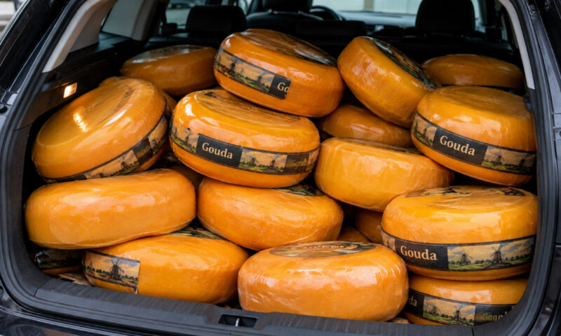 Brânza Gouda, paravan pentru un transport de cocaină de peste 530 de milioane de euro. 18 persoane au fost condamnate