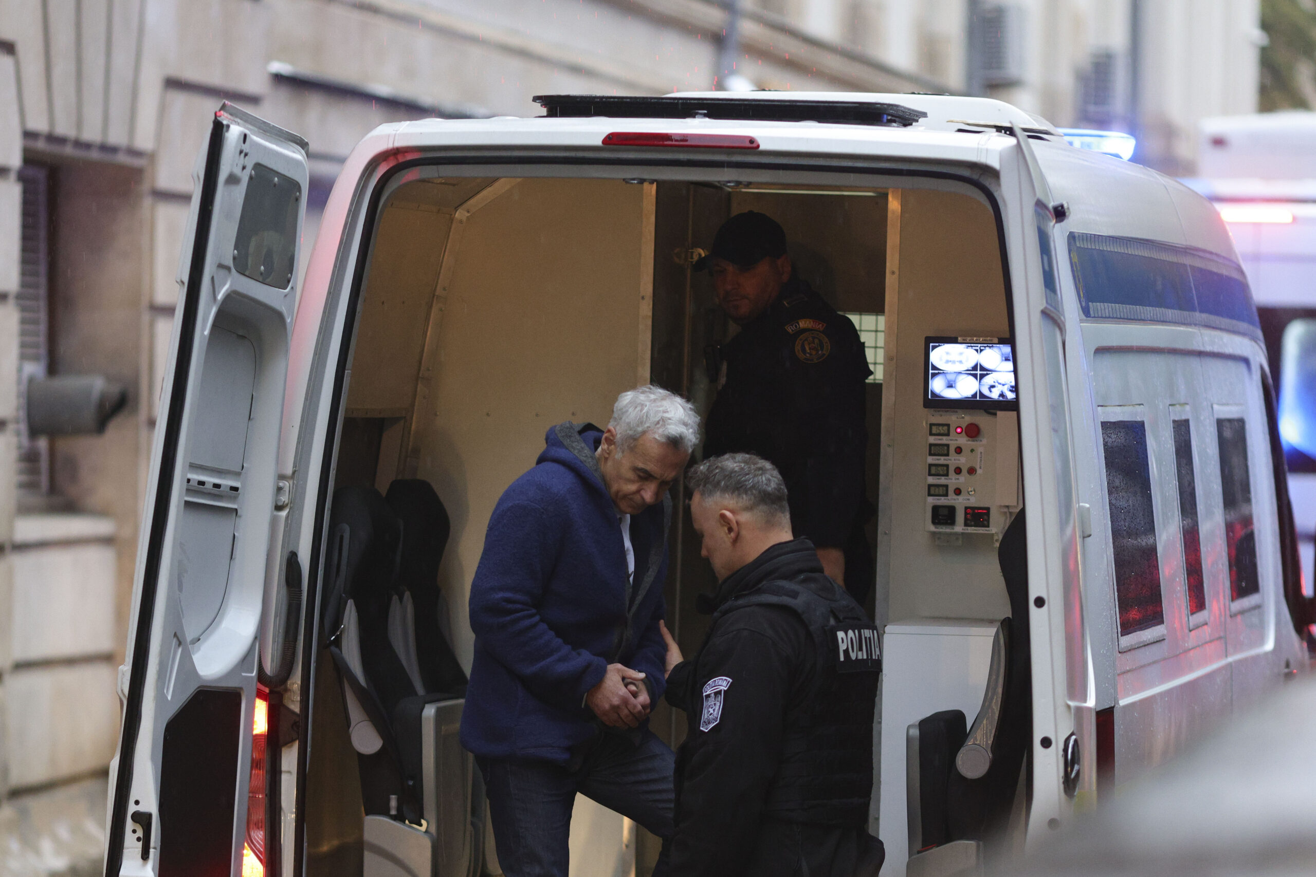 Călin Georgescu, mesaj după ce instanța i-a respins cererea de arest la domiciliu. Speranța de care se leagă