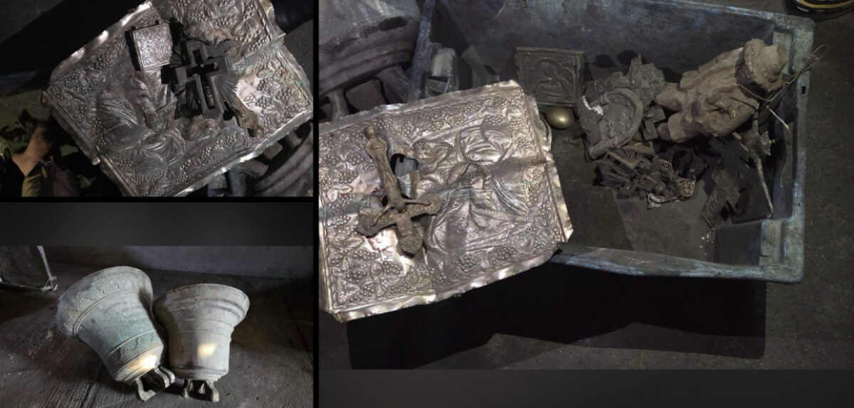 Șase tone de deșeuri, confiscate în Sintești. Printre obiectele descoperite se află două clopote masive, evaluate la peste 200.000 de lei