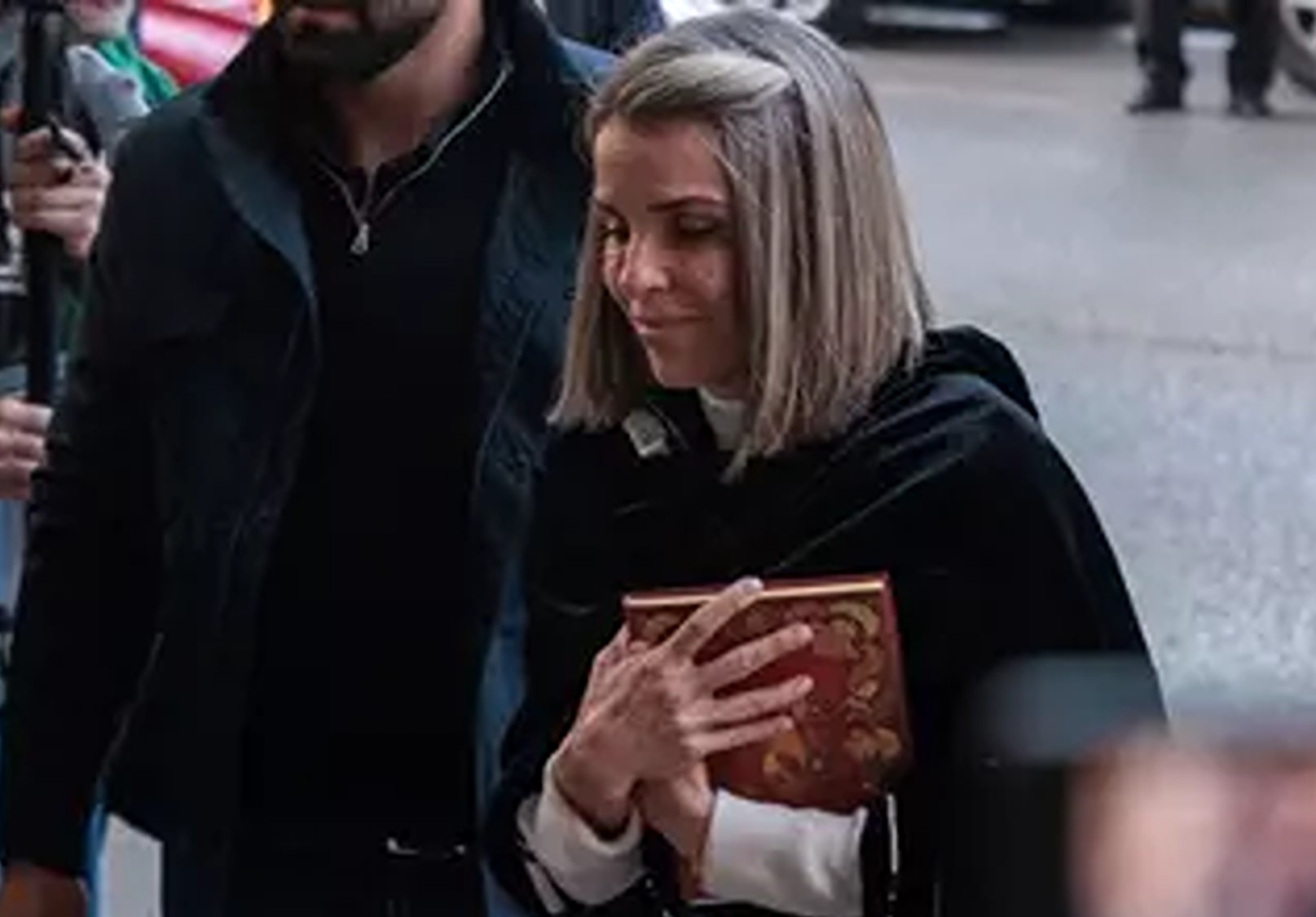 Cristela Georgescu, după audierea de la DIICOT: „Călin a fost ridicat și încătușat în fața copiilor”