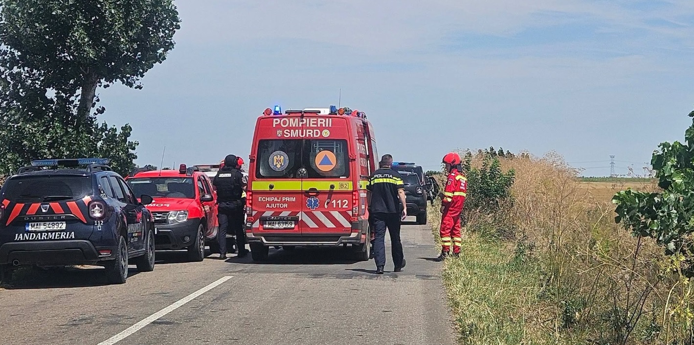 O dronă a fost găsită pe un câmp din Buzău. Radarele MApN nu ar fi detectat-o