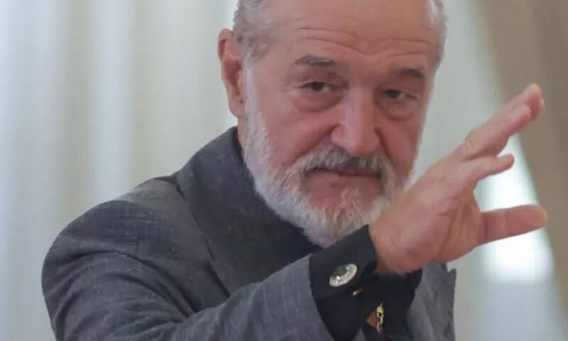 Gigi Becali îl vrea pe Simion la Jilava: „Toți la închisoare, la regim închis!”