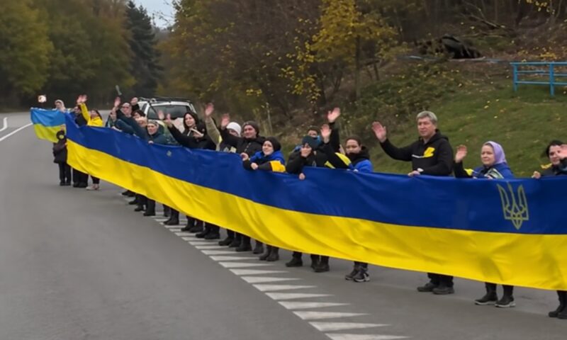 Locuitorii din Oleşkî au ajuns înapoi în Ucraina. Evacuarea s-a făcut prin Rusia şi Belarus