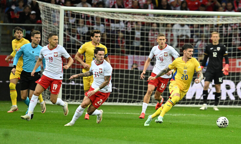 Polonia-România, 6-0. Rațiu: „Au fost mai buni”. Mutu: „Nişte băieţi care stăteau pe teren. Fără ambiţie. Raţiu a fost depăşit complet”