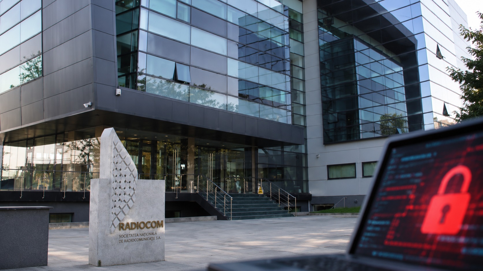 Atac cibernetic suspectat la Radiocom. E-mailul companiei a fost suspendat preventiv