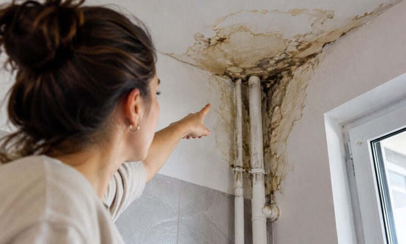 Țeava spartă nu înseamnă mereu că plătești tu. Cum afli cine răspunde
