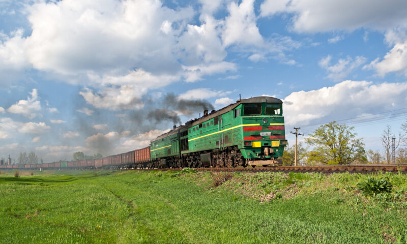 Ucraina rămâne fără locomotive după atacurile Rusiei. Kievul cere ajutor Europei